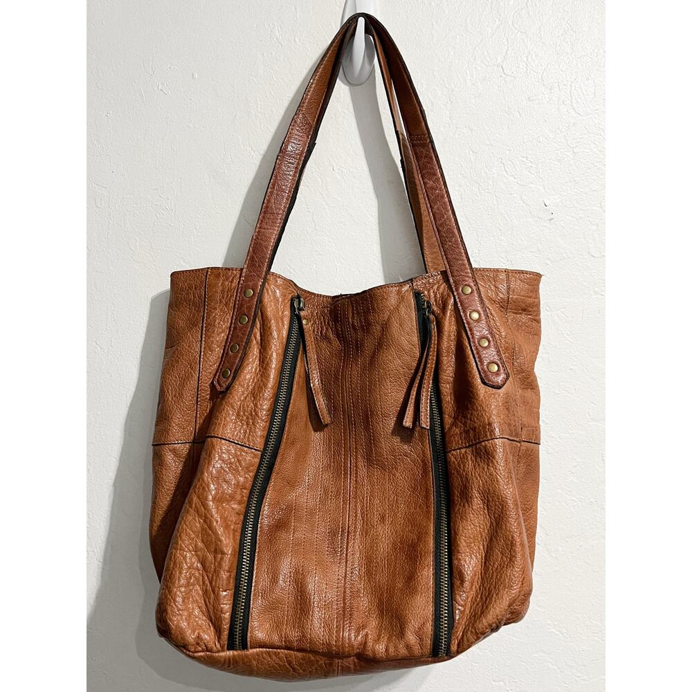 Day & Mood Brown Tan Genuine Leather Shopper Tote Bag Purse Zipper Studs